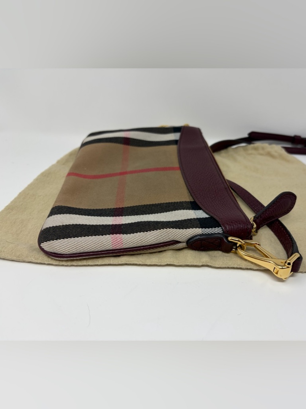 Burberry Tan Nova Check Crossbody with Maroon Leather Trim - Picture 4 of 7